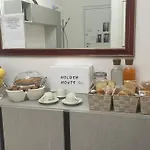 Holden House 3* Bari