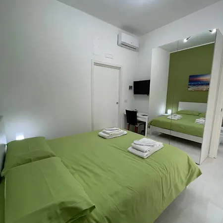 Holden House Bed and breakfast