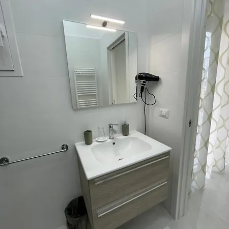 Holden House Bed and breakfast 3*