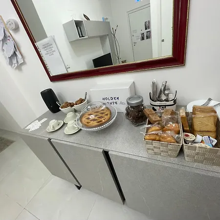 Holden House Готель типу 