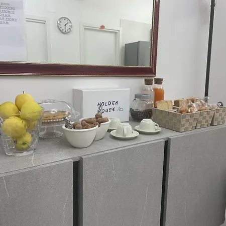 Holden House Готель типу 