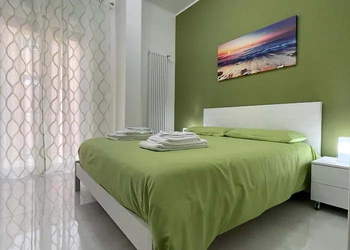 Couette-café Holden House 3*